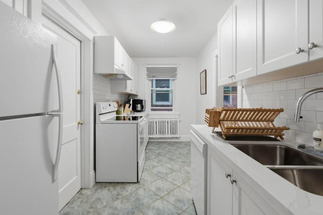 Photo of Kitchen in The Beaches