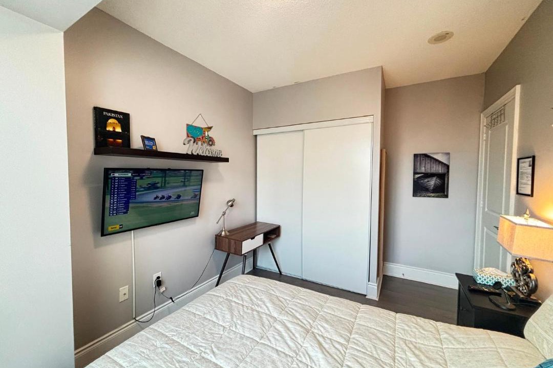 Photo of Others in Willowdale