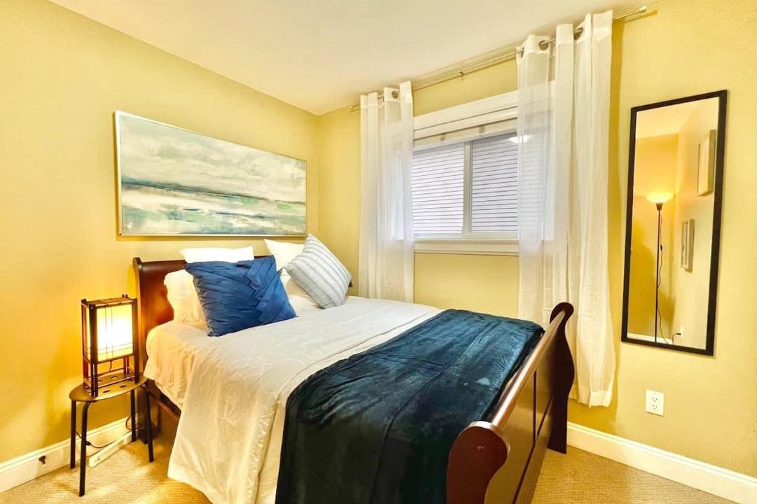 Photo of Bedroom in South Newton
