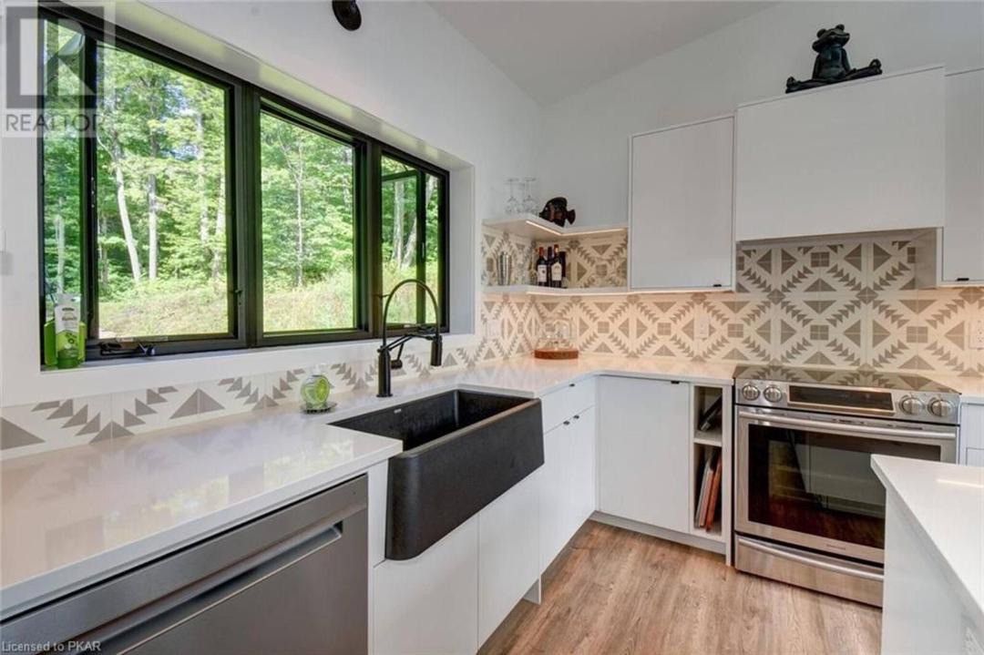 Photo of Kitchen in North Kawartha