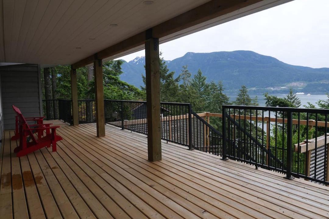 Photo of Patio Balcony in Bowen Island