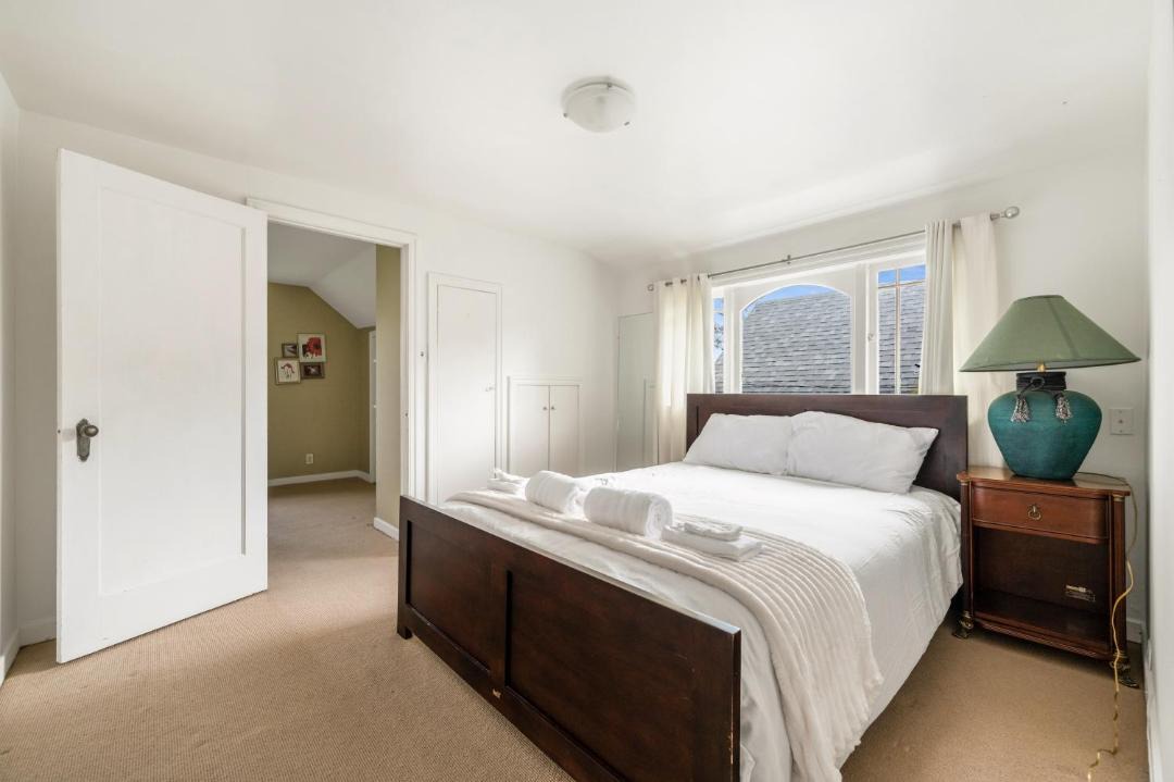 Photo of Bedroom in West Point Grey