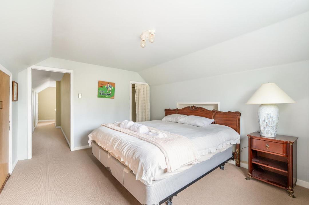 Photo of Bedroom in West Point Grey