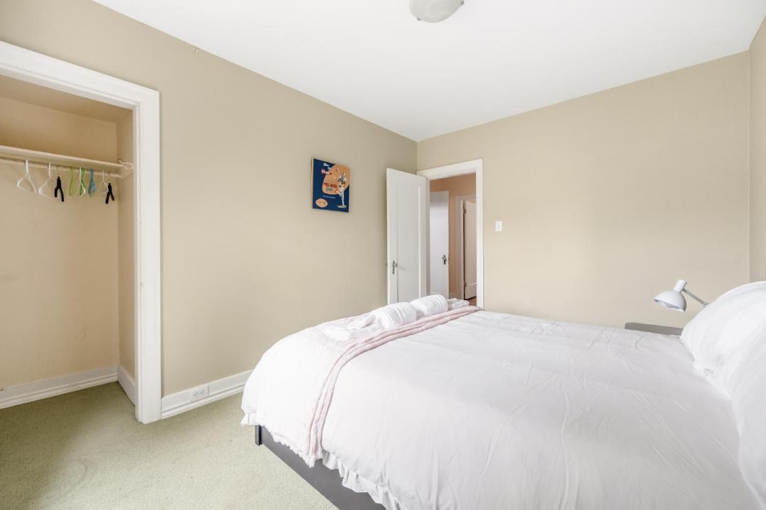 Photo of Bedroom in West Point Grey