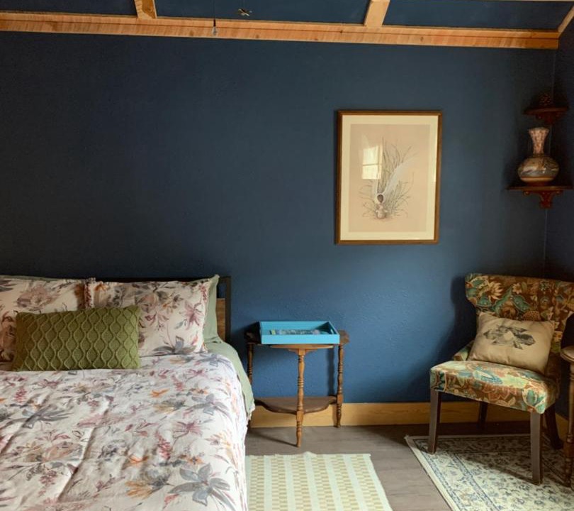 Photo of Bedroom in Midway