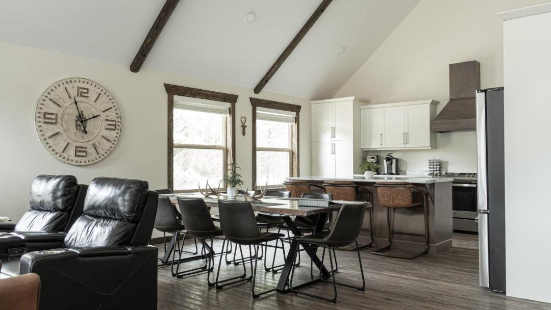 Photo of Others in Valemount