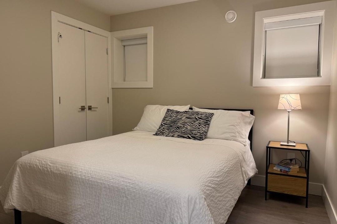 Photo of Bedroom in Lower Lonsdale