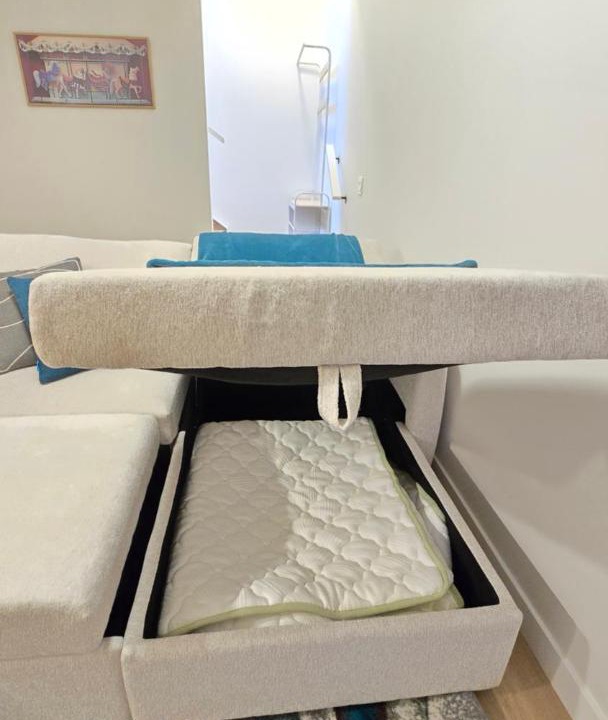Photo of Bedroom in Forest Lawn