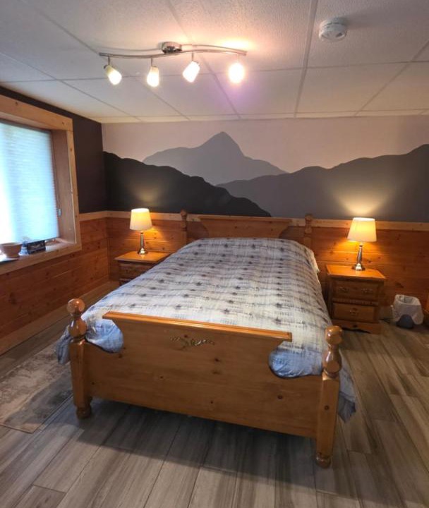 Photo of Bedroom in Division No. 9