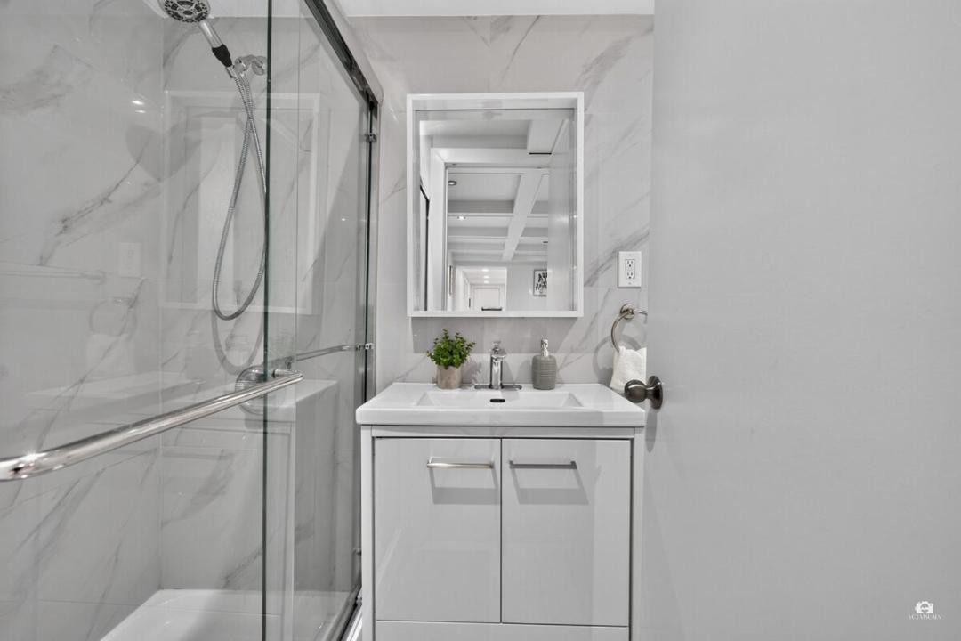 Photo of Bathroom in Vancouver South