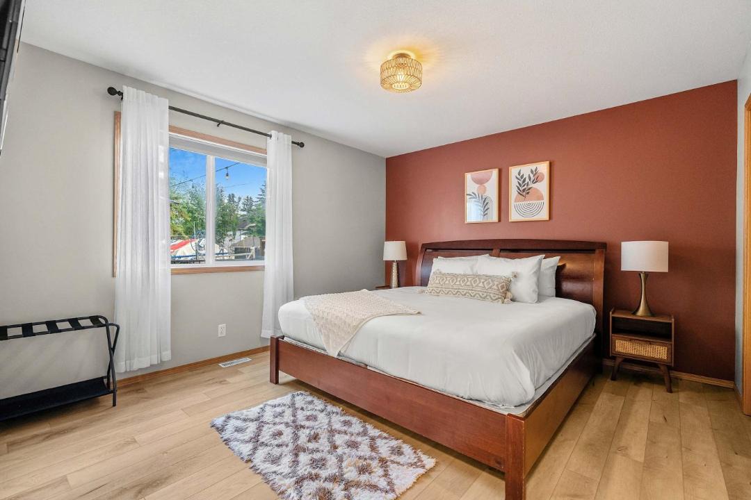 Photo of Bedroom in Sylvan Lake