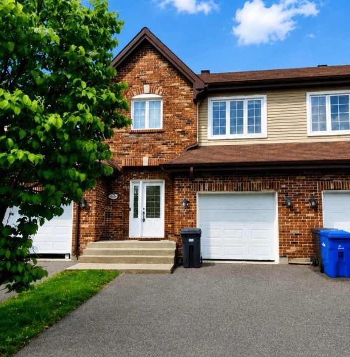 Photo of Others in Vaudreuil