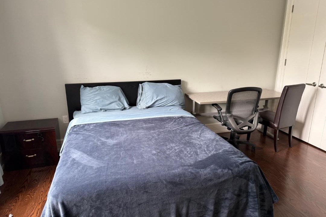 Photo of Bedroom in Willowdale