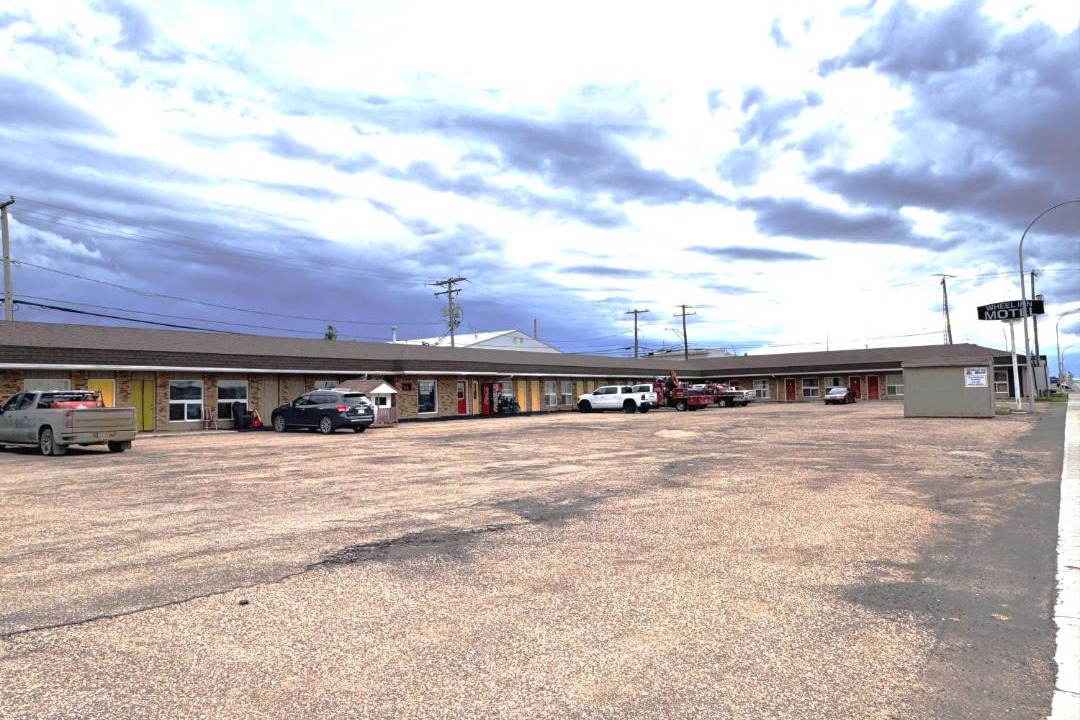 Photo of Others in Assiniboia