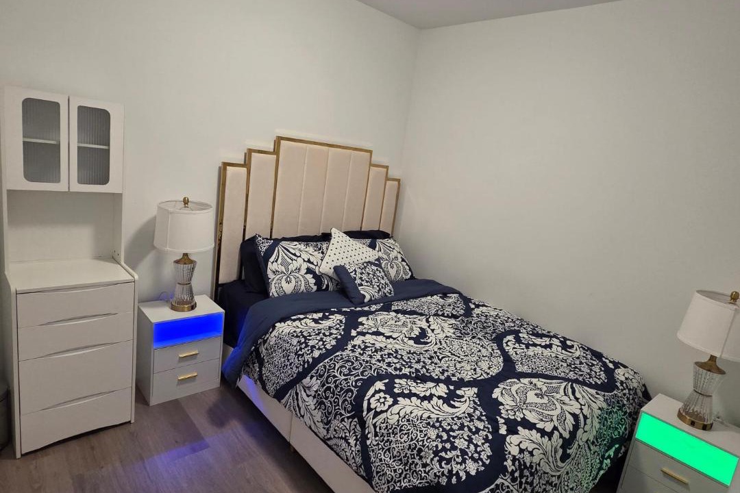 Photo of Bedroom in Crescent Heights