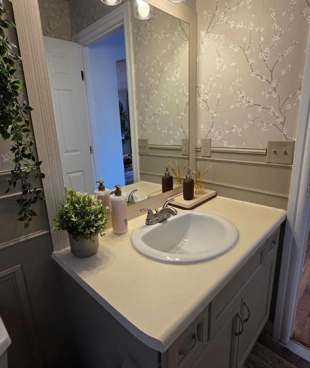 Photo of Bathroom in Northeast Edmonton