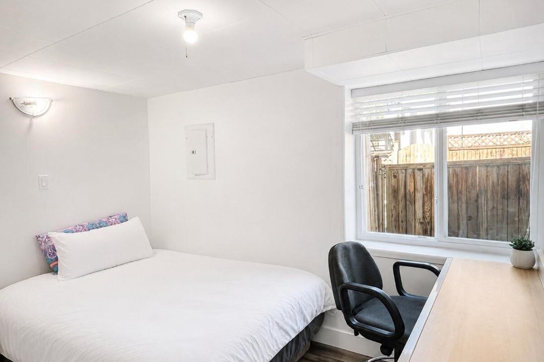 Photo of Bedroom in Sunset