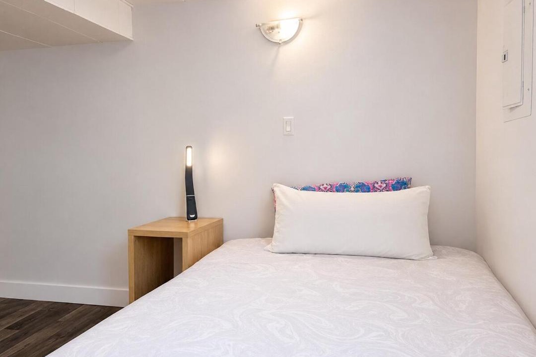 Photo of Bedroom in Sunset