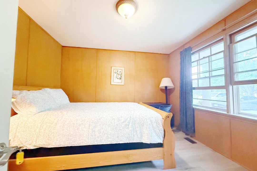 Photo of Bedroom in Thornhill