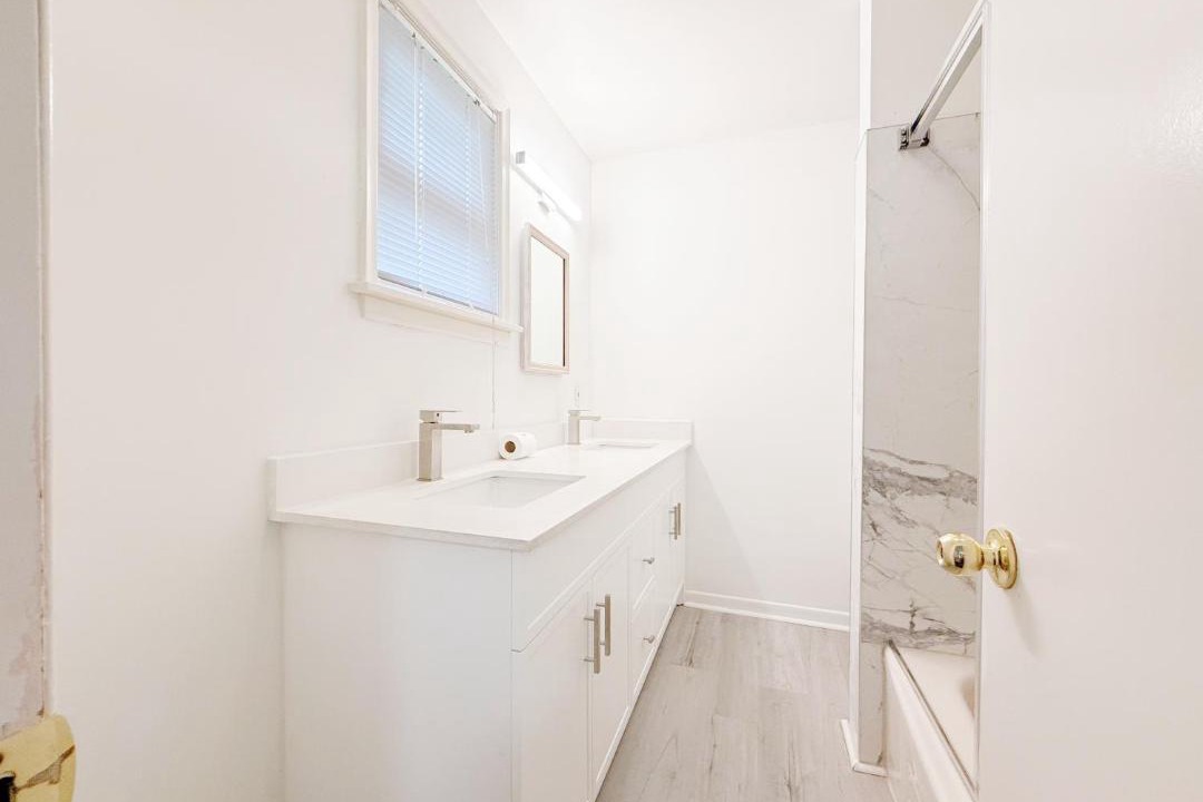 Photo of Bathroom in Thornhill