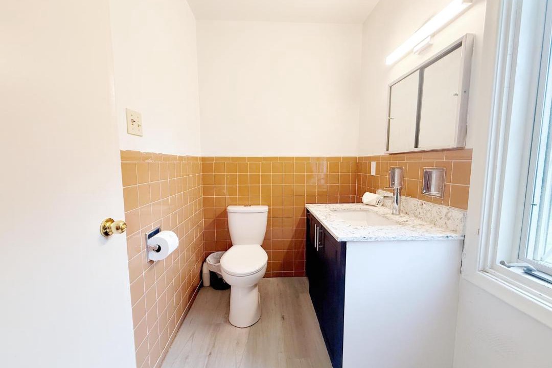 Photo of Bathroom in Thornhill