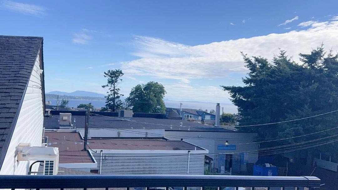 Photo of Others in White Rock