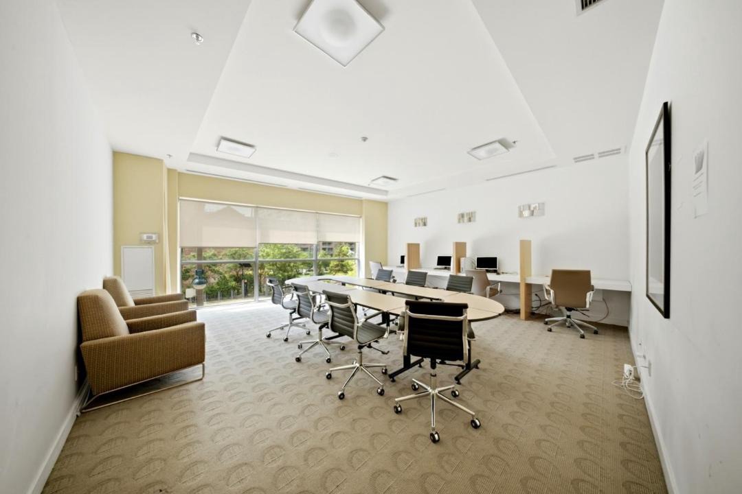 Photo of Livingroom in King West Village