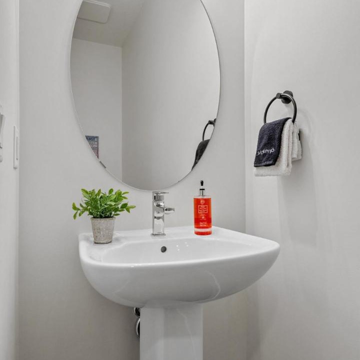 Photo of Bathroom in Calgary
