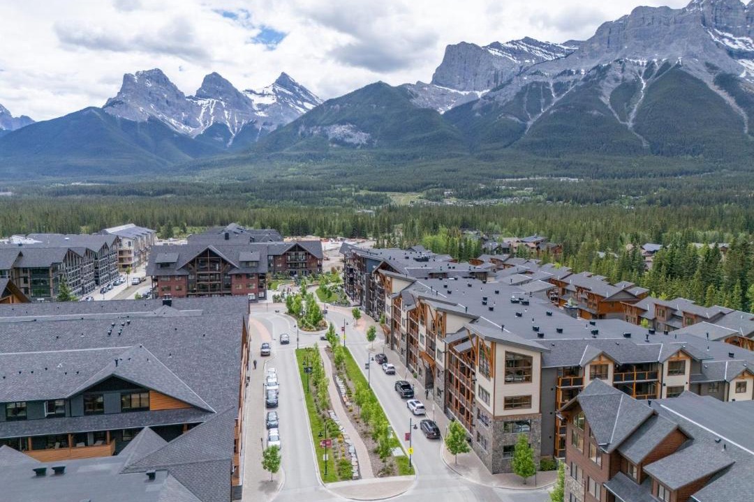 Photo of Others in Canmore