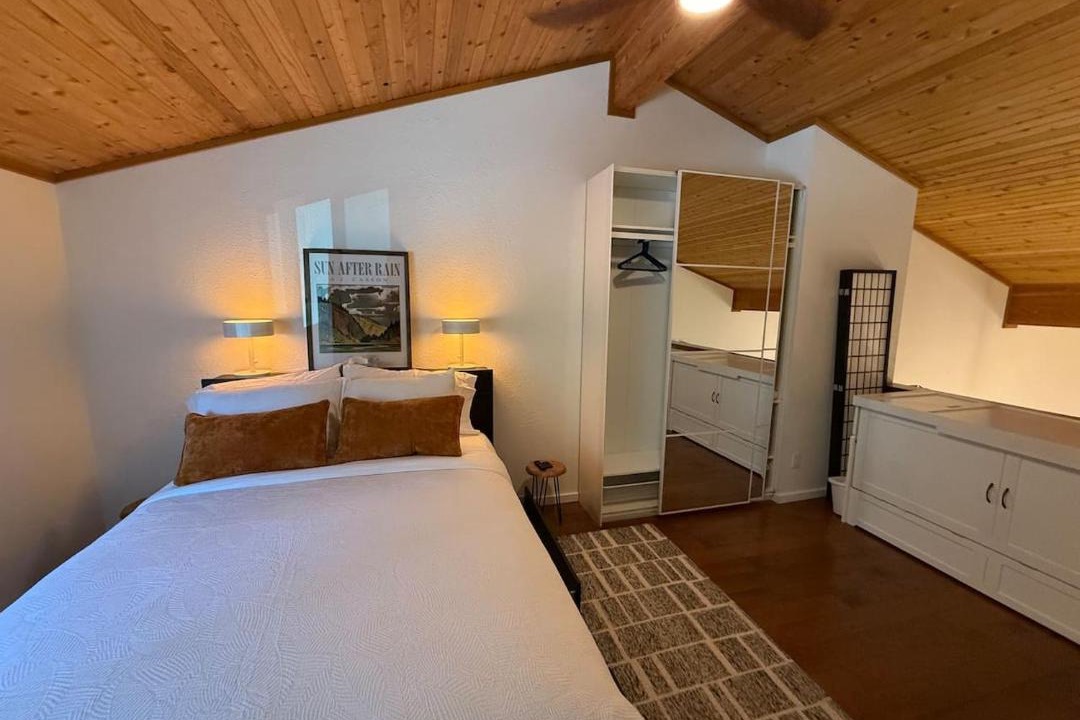 Photo of Bedroom in East Kootenay