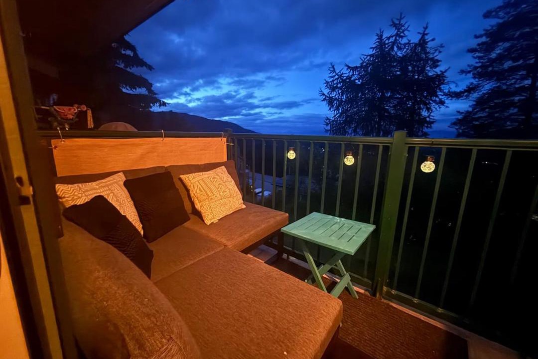 Photo of Patio Balcony in East Kootenay