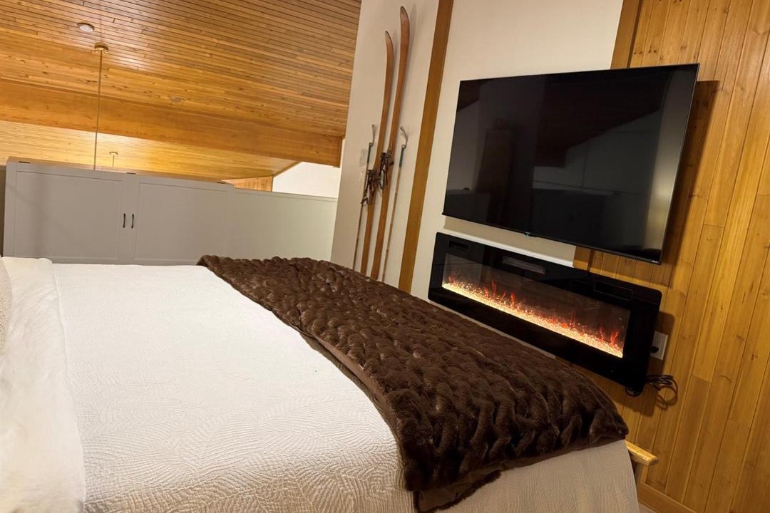 Photo of Bedroom in East Kootenay