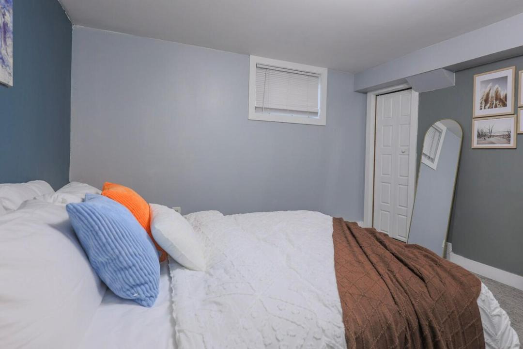 Photo of Others in Capitol Hill