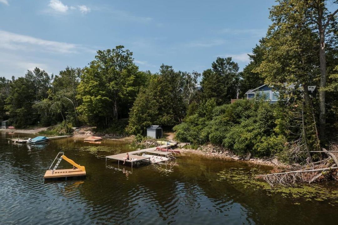 Photo of Others in Head Lake