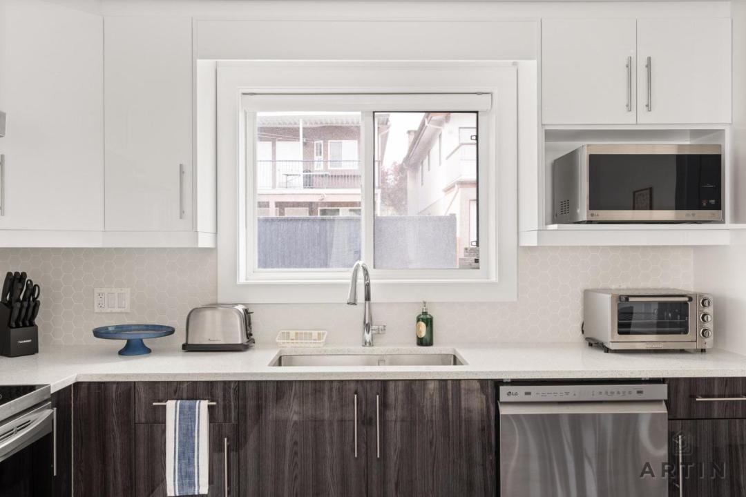 Photo of Kitchen in Sunset