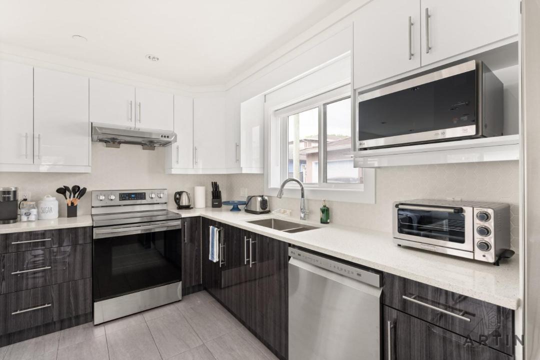 Photo of Kitchen in Sunset