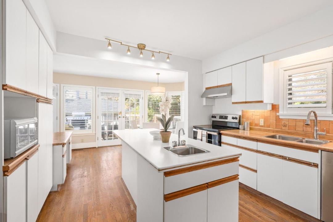 Photo of Kitchen in Oakridge