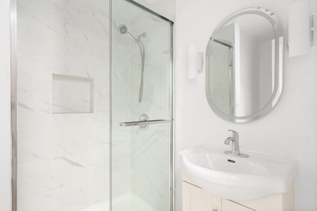 Photo of Bathroom in Oakridge