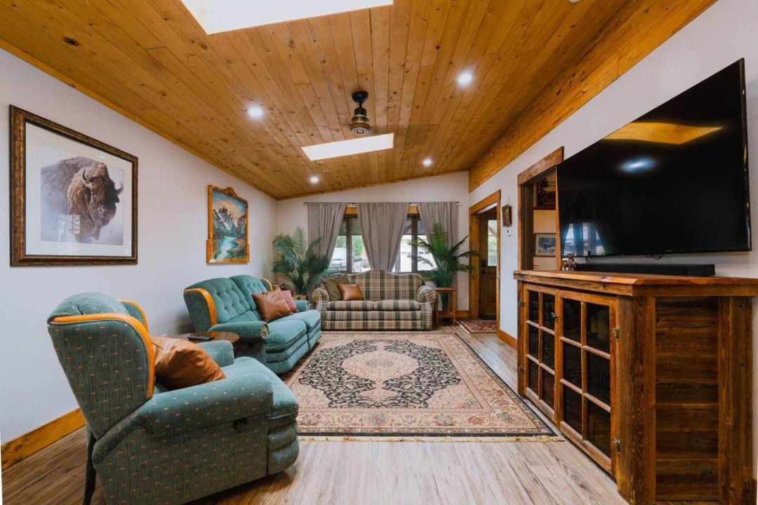 Photo of Others in Sylvan Lake