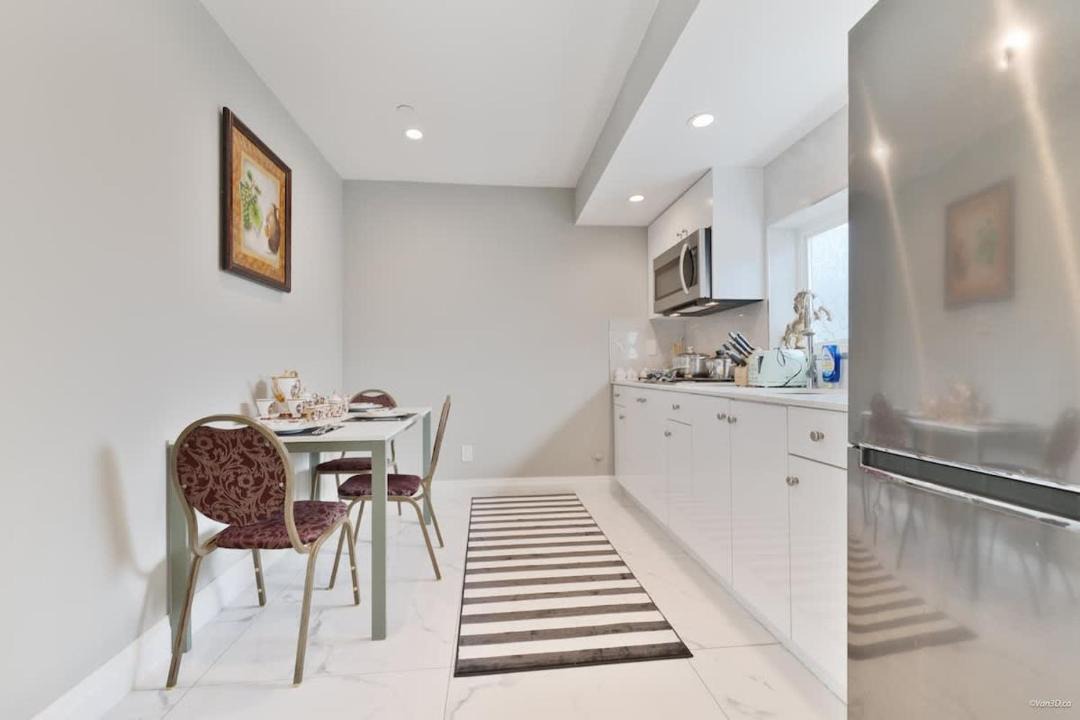 Photo of Kitchen in Sunset