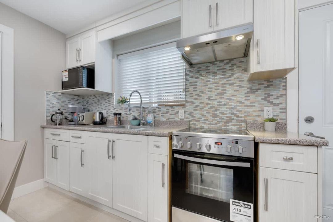 Photo of Kitchen in Killarney