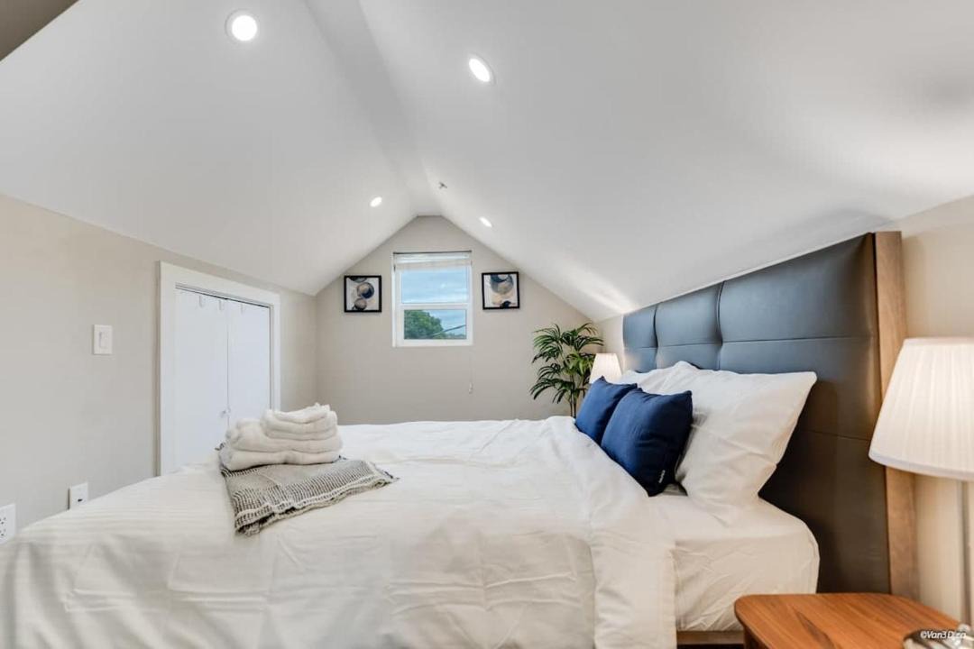 Photo of Bedroom in Killarney