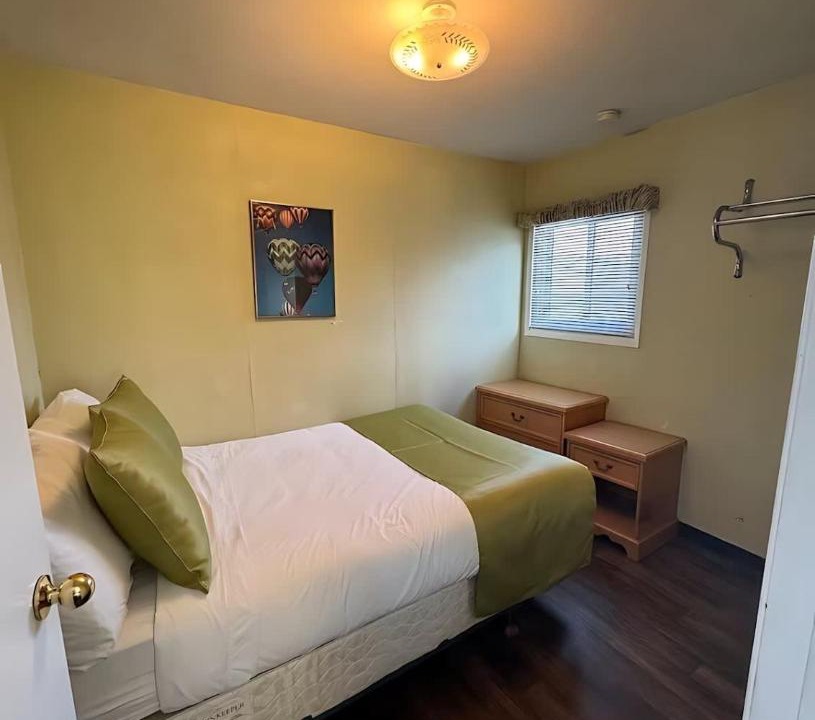 Photo of Bedroom in Okanagan-Similkameen