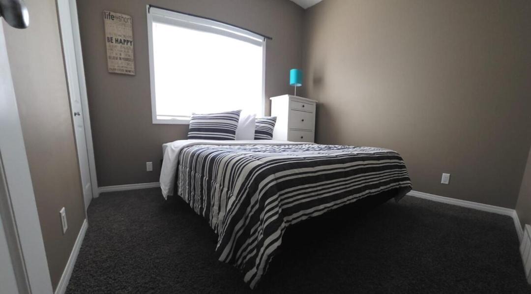 Photo of Bedroom in Fox Creek