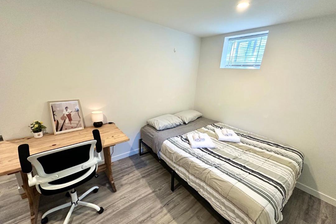 Photo of Bedroom in Saanich East