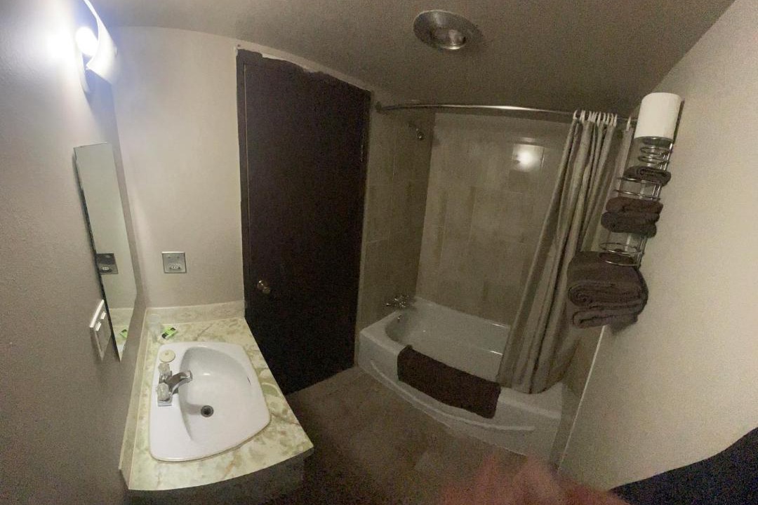 Photo of Bathroom in Village of Waskatenau