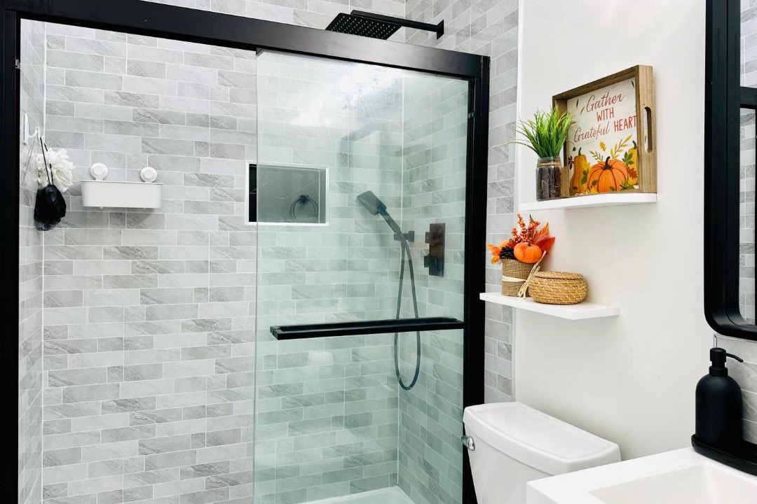 Photo of Bathroom in Renfrew-Collingwood