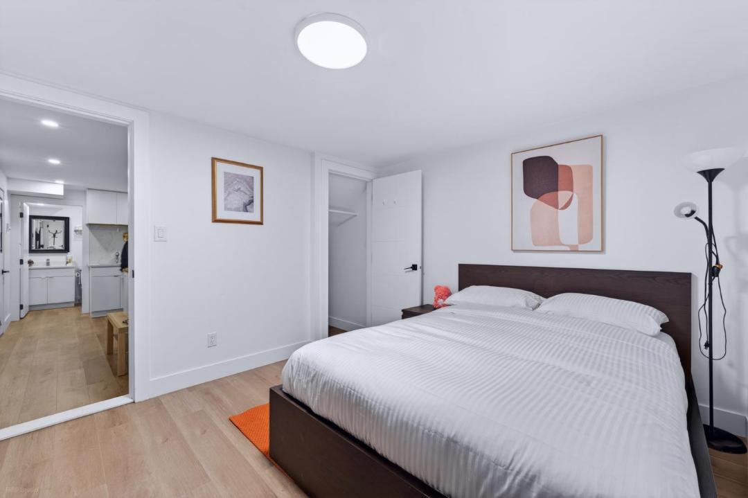 Photo of Bedroom in Oakridge