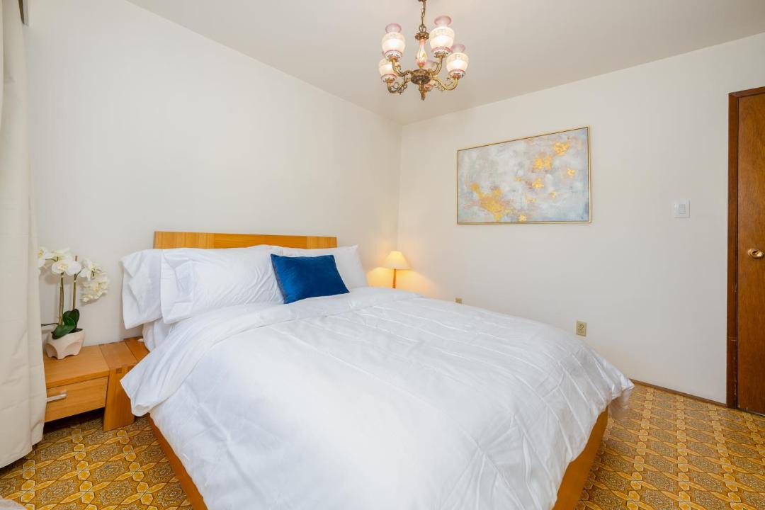 Photo of Bedroom in Grandview-Woodland