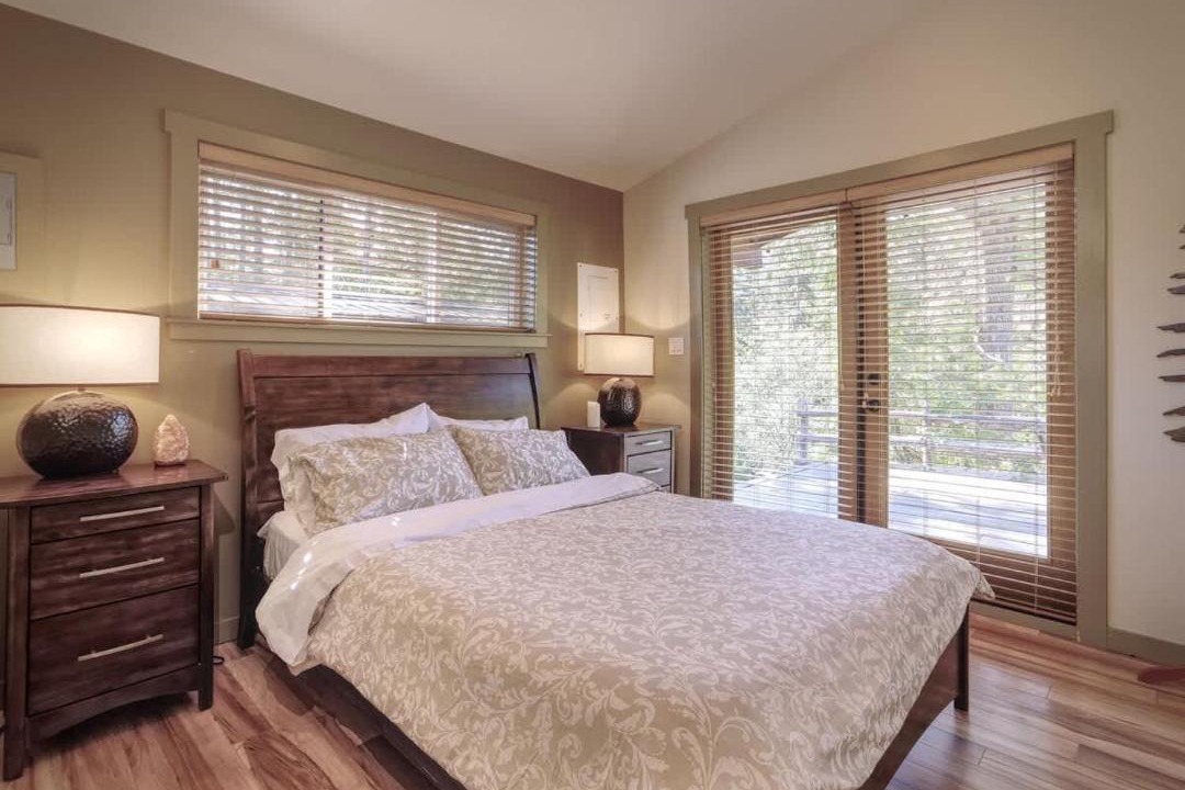 Photo of Bedroom in Port Renfrew